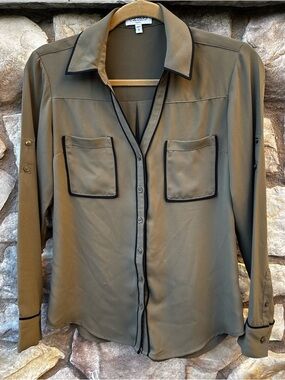 EXPRESS The Portofino Shirt Slim Fit Khaki Black Blouse Size Small